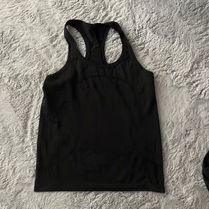 Lululemon swifty tank top. size:10